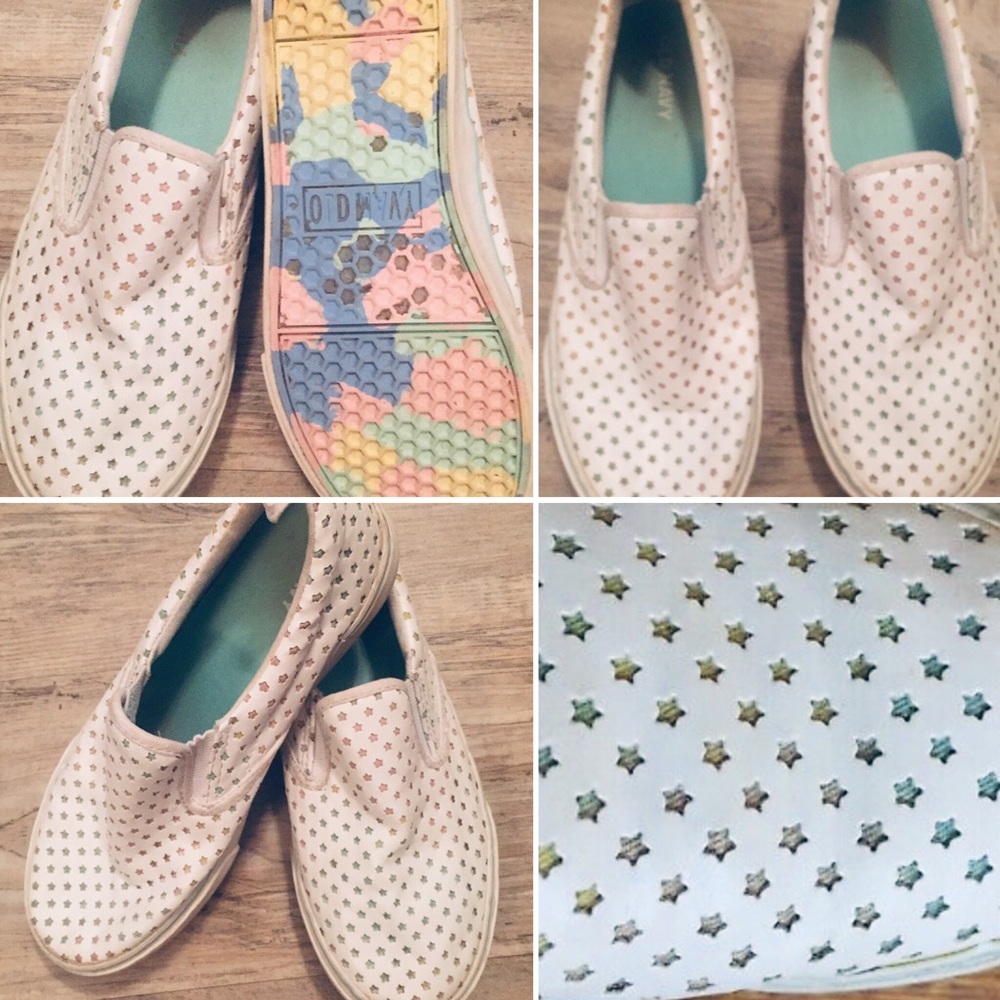 Girls size 3 old Navy white/pastel star slip ons